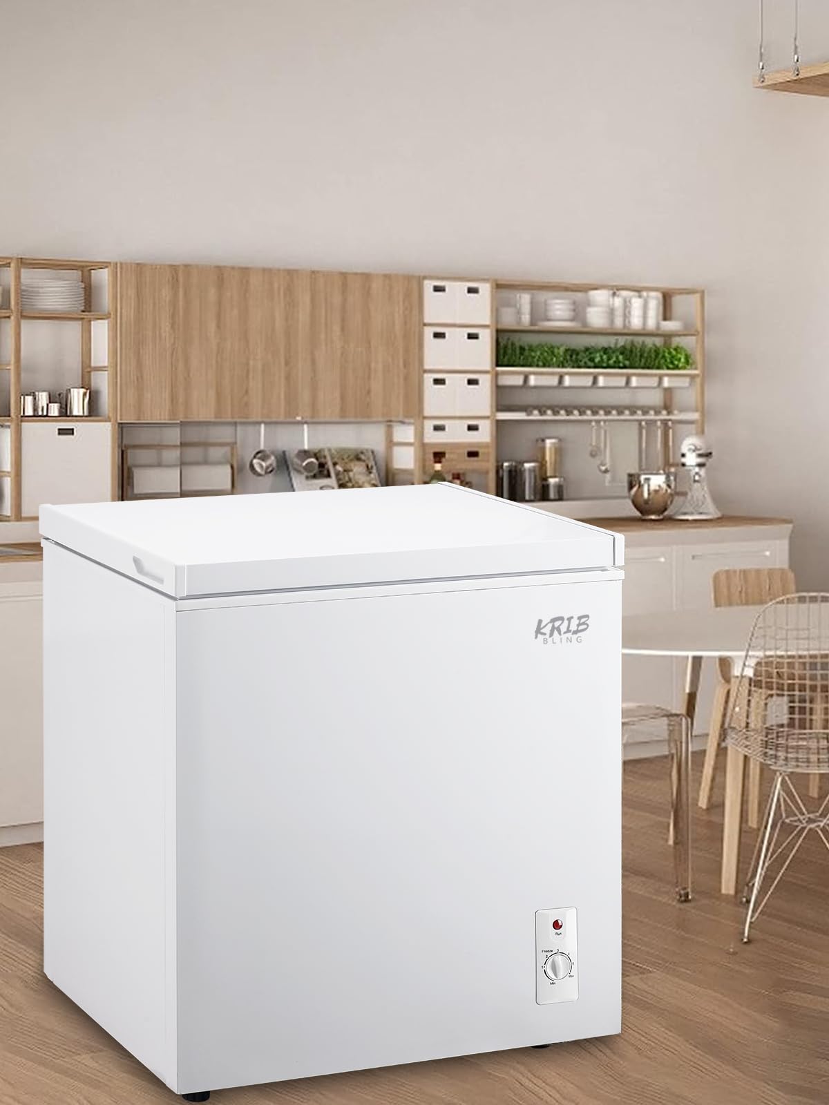 7.0 Cu.Ft White Mini Chest Freezer F4304