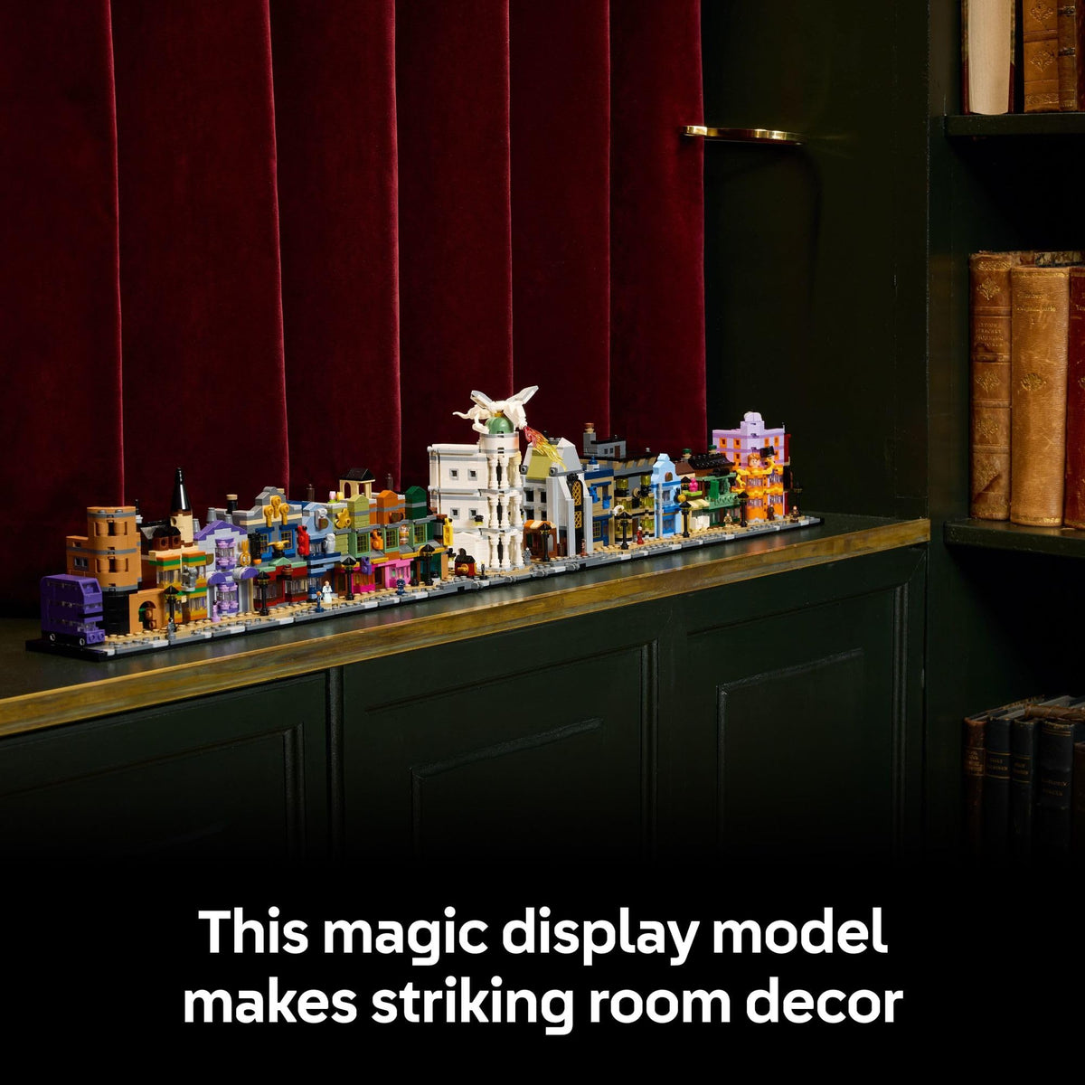 Building Set with 12 Microfigures X436