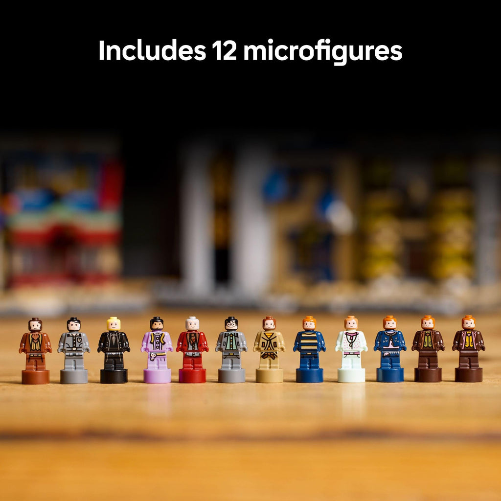 Building Set with 12 Microfigures X436