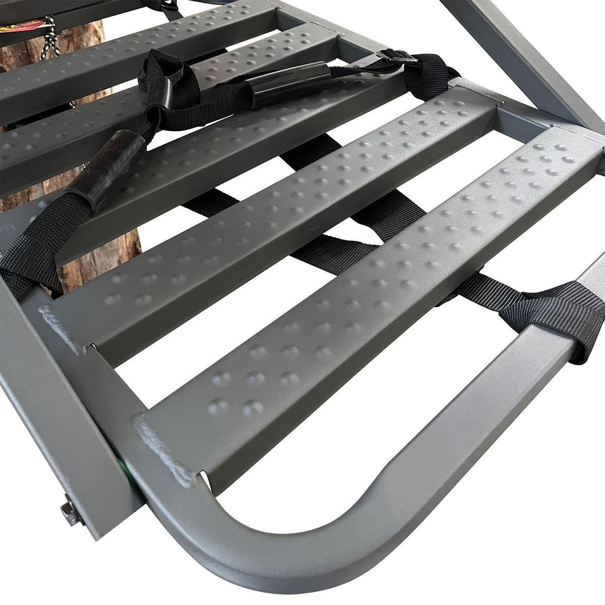 Climbing Tree Stand with Seat and Foot Platform Q80131
