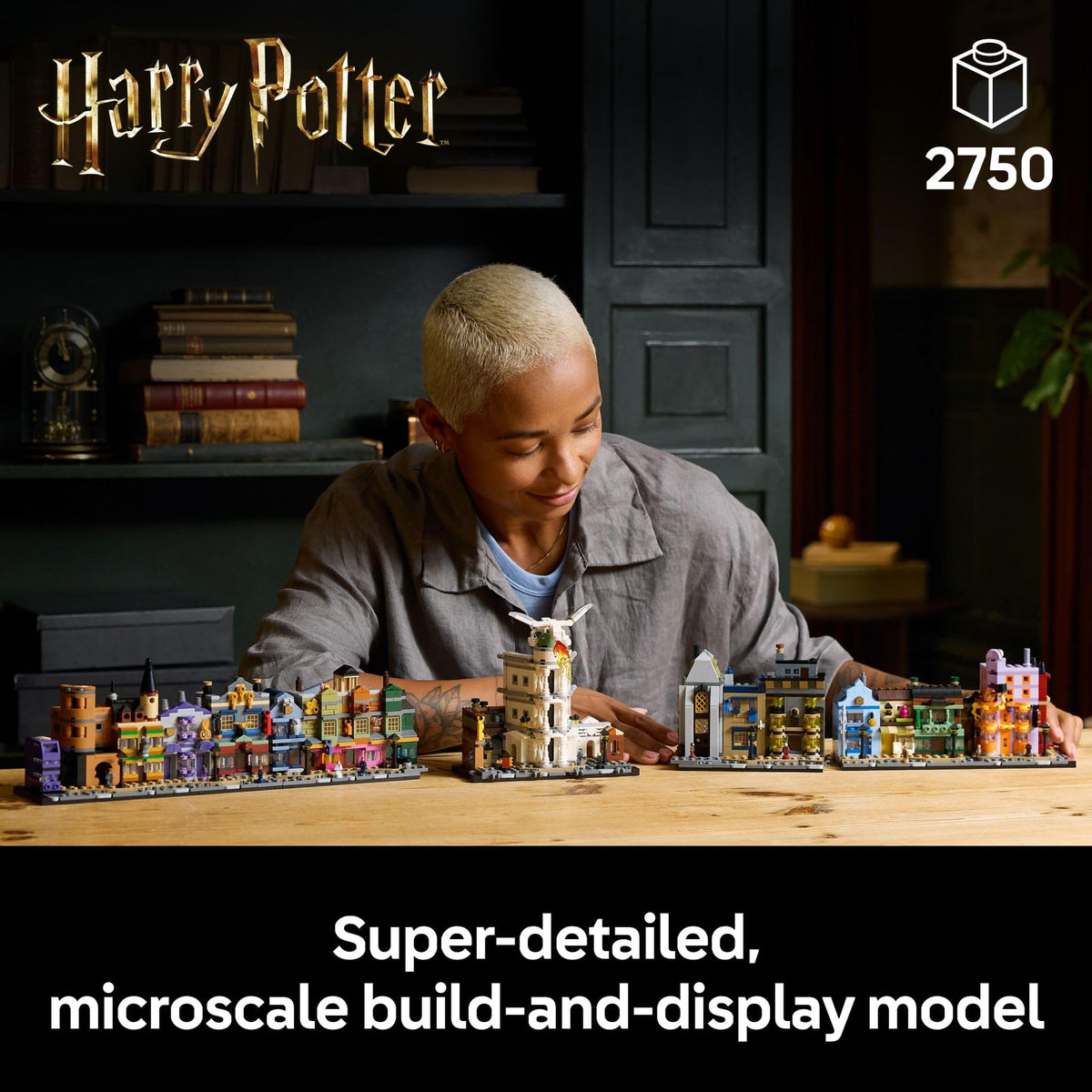Building Set with 12 Microfigures X436